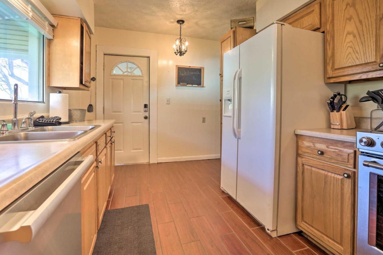 Charming East Bernstadt Retreat Less Than 6 Acre Farm! Exterior foto